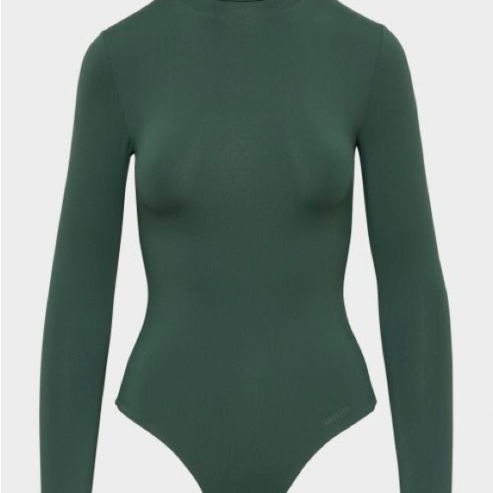 Aritzia Forest Green Turtleneck Bodysuit